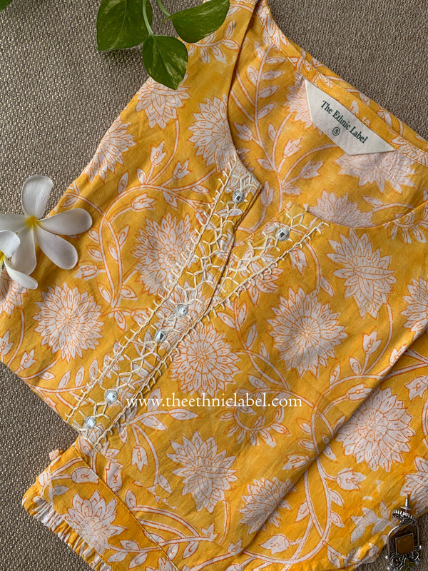 "Prajvala" Hand Embroidered Kurta and Pants Co-ord set - 2pc