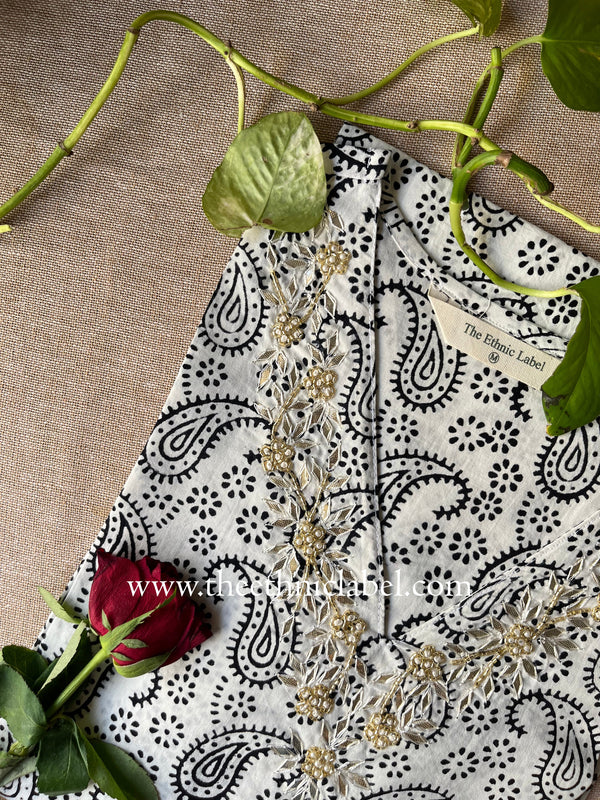 "Kairi" Hand Embroidered Block Printed Cotton kurta - XL