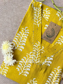 "Safina" Boota Cotton kurta