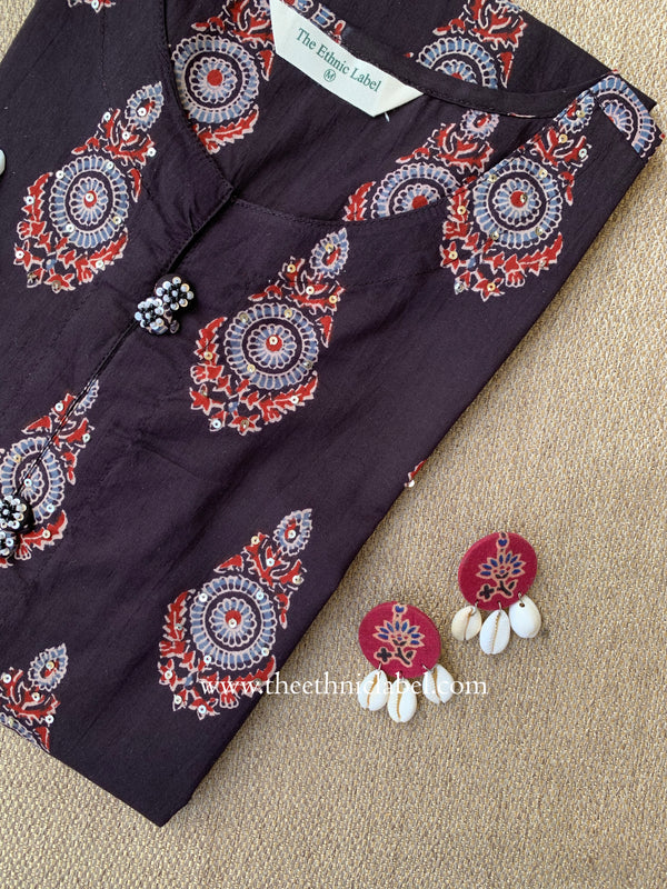 "Badar" Boota Cotton kurta