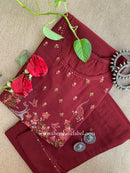 "Trisha" Embroidered Kurta Set (2pc)