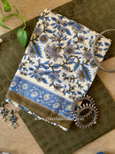 Grey Unstitched Suit Set with Doria Dupatta- 3pc