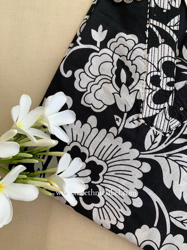 "Vaamini" Kantha Cotton kurta