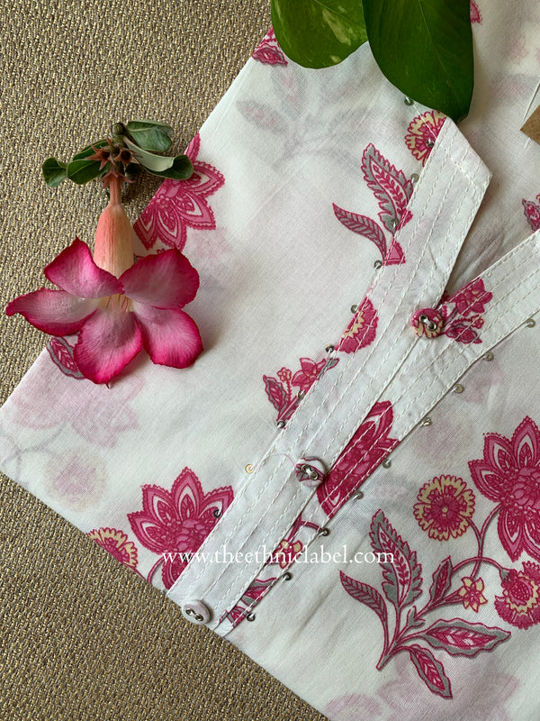 "Raha" Pink Buttoned Cotton kurta
