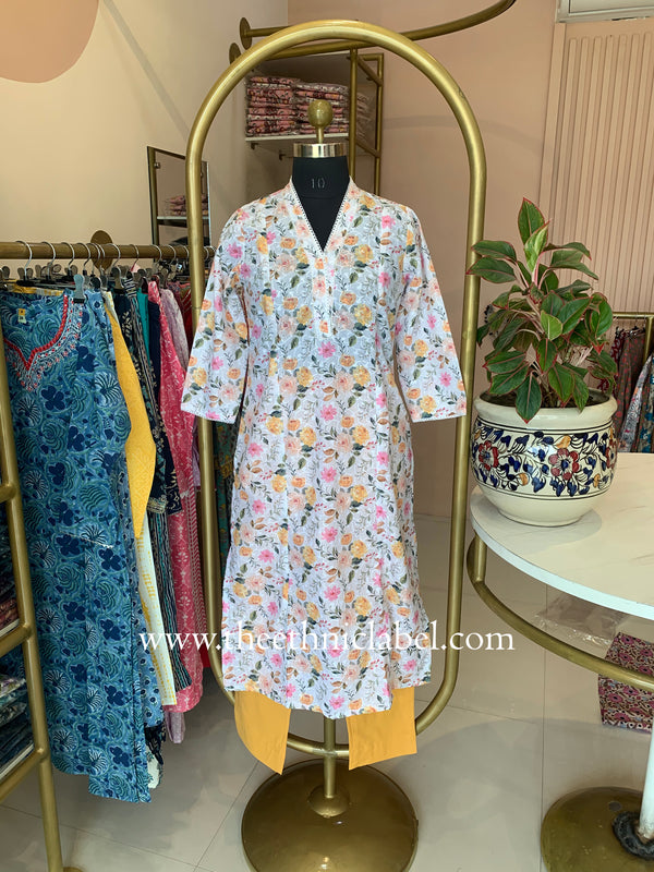 "Virali" Chikankari Kurta with Pants (2pc)