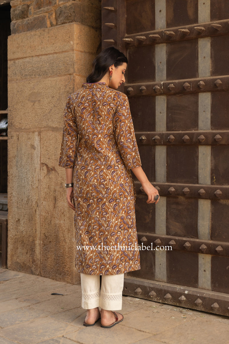 Naman Charcoal Soof Hand Embroidered Straight Kurta main image 1
