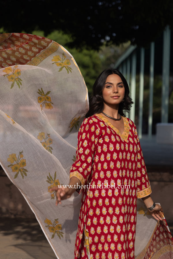 "Yuvani" Cotton Kurta Set with Kota Doria Dupatta(3pc)