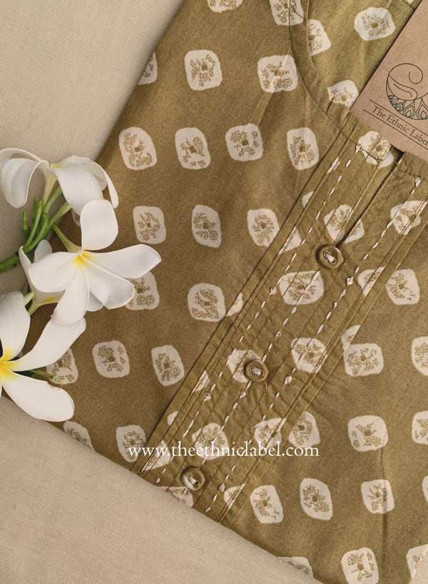 "Naveera" Bandhani Buttoned Cotton Kurta