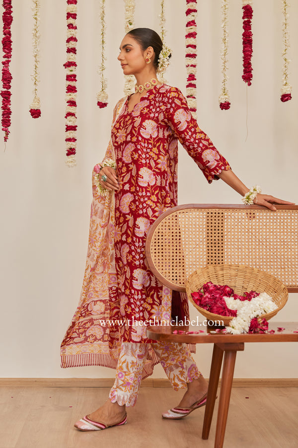 "Vedika" Red Scalloped Hand Block Printed Chanderi Suit Set (3pc)