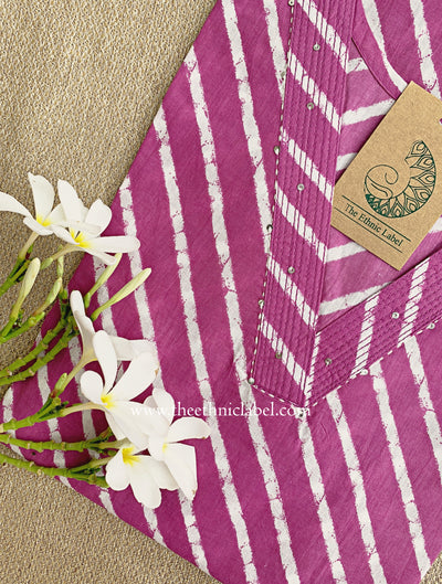 "Malaya" Purple Lehriya Cotton kurta