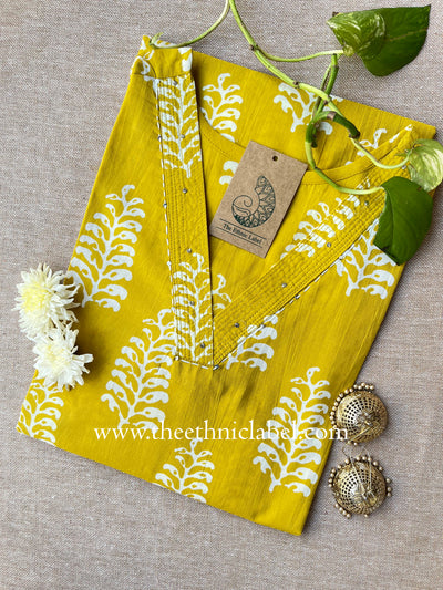 "Safina" Boota Cotton kurta