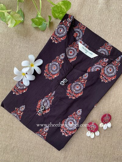 "Badar" Boota Cotton kurta