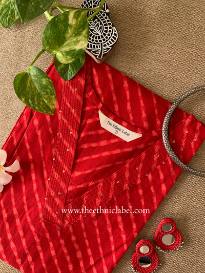 Jvalani Lehriya Printed Red Cotton kurta
