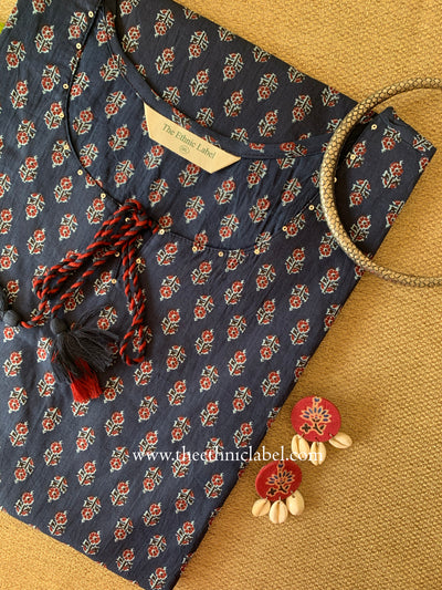 "Nihaar" Blue Booti tassel Cotton kurta - Big Size