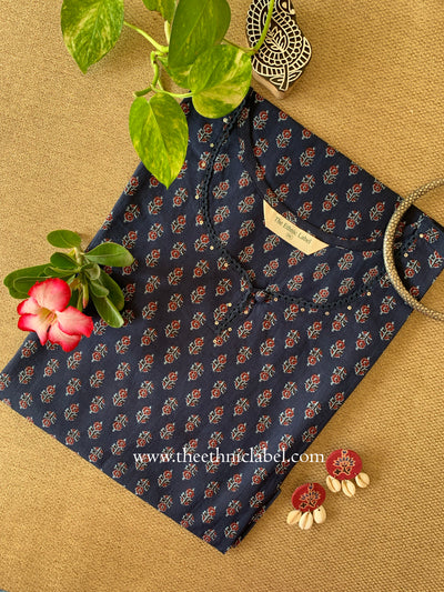 "Yug" Blue Booti Cotton kurta - Big Size