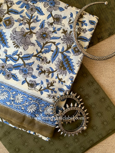 Grey Unstitched Suit Set with Doria Dupatta- 3pc