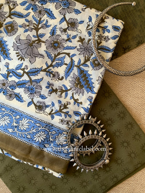 Grey Unstitched Suit Set with Doria Dupatta- 3pc