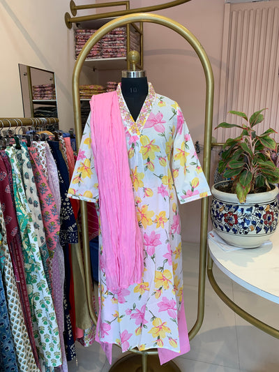 "Phool" Hand Block Printed Cotton Kurta Set(3pc)