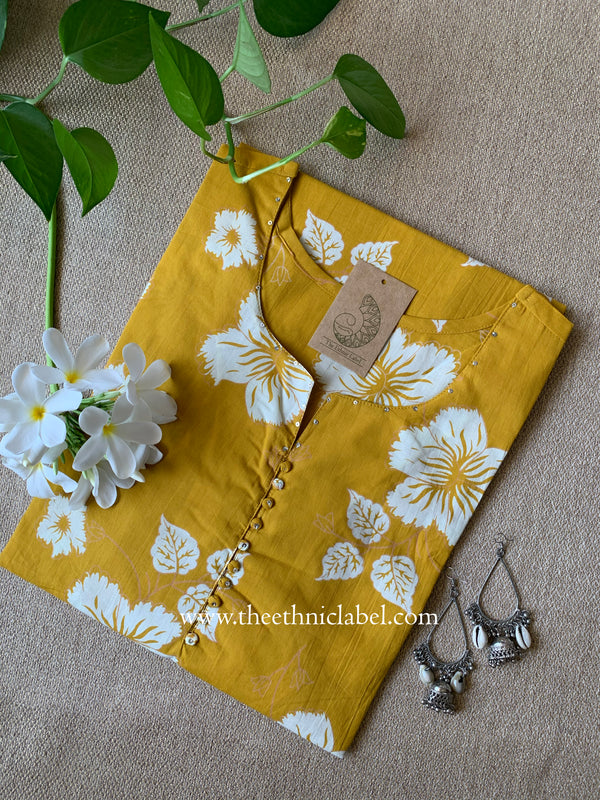Sooraj Buttoned Cotton kurta - Big Size