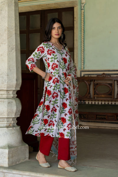 "Kasturi" Cotton Kurta Set with Kota Doria Dupatta(3pc)