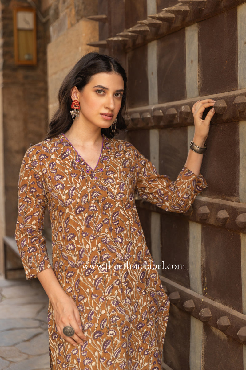 Phae Naisha Kurta in Cotton