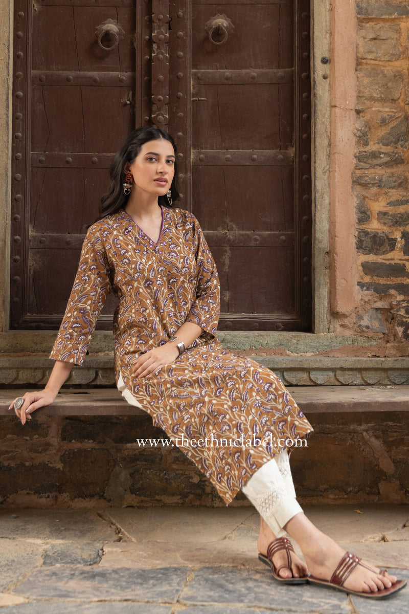 Ayaan Grey Handwoven Long Kurta main image 0