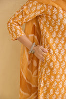 "Aftaab" Batik Print Cotton Kurta Set with Kota Doria Dupatta(3pc)