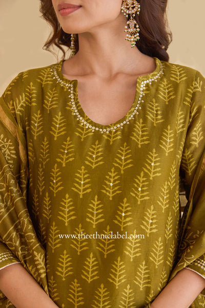"Parizad" Green Hand Block Printed Hand Work Chanderi Suit Set (3pc)