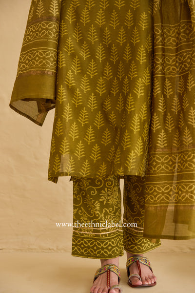 "Parizad" Green Hand Block Printed Hand Work Chanderi Suit Set (3pc)