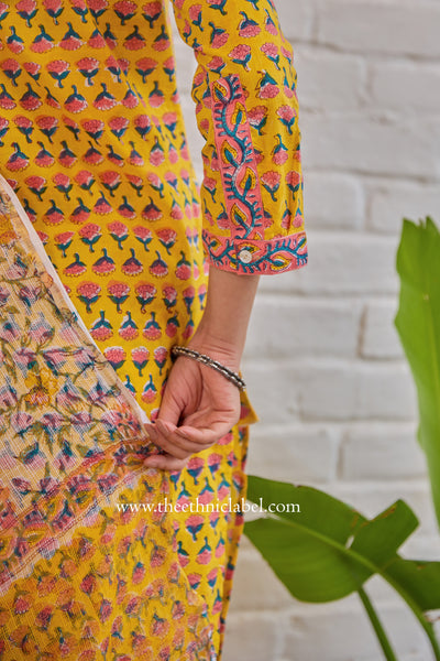 "Dua" Cotton Kurta Set with Kota Doria Dupatta (3pc)