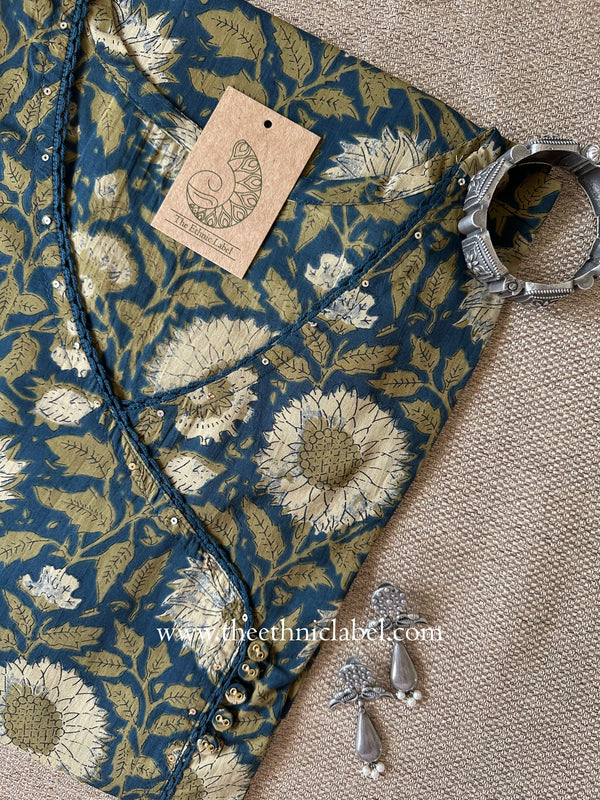 "Raina" Blue Cotton kurta - Big Size