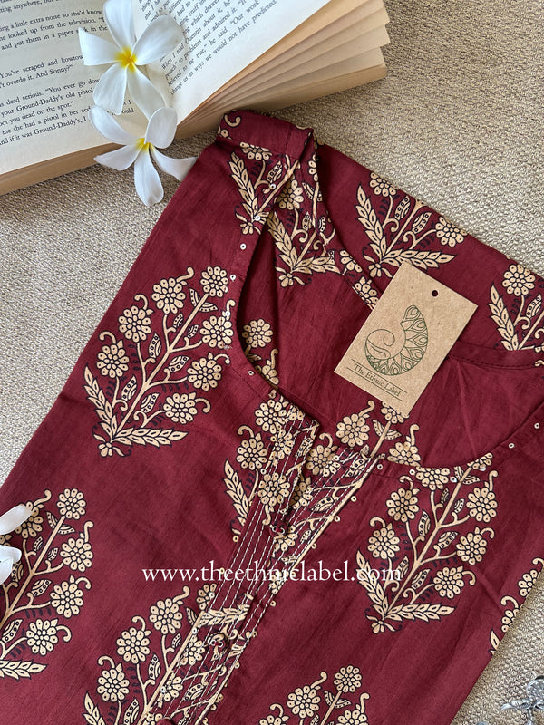 "Rumi" Maroon Cotton kurta - Big Size