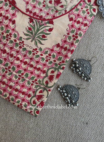 "Muskan" Hand Block Printed Bagru Cotton kurta