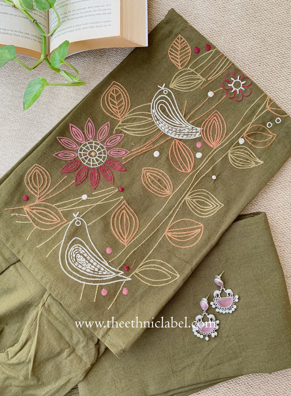 "Param" Green Embroidered Cotton Kurta Set (2pc)