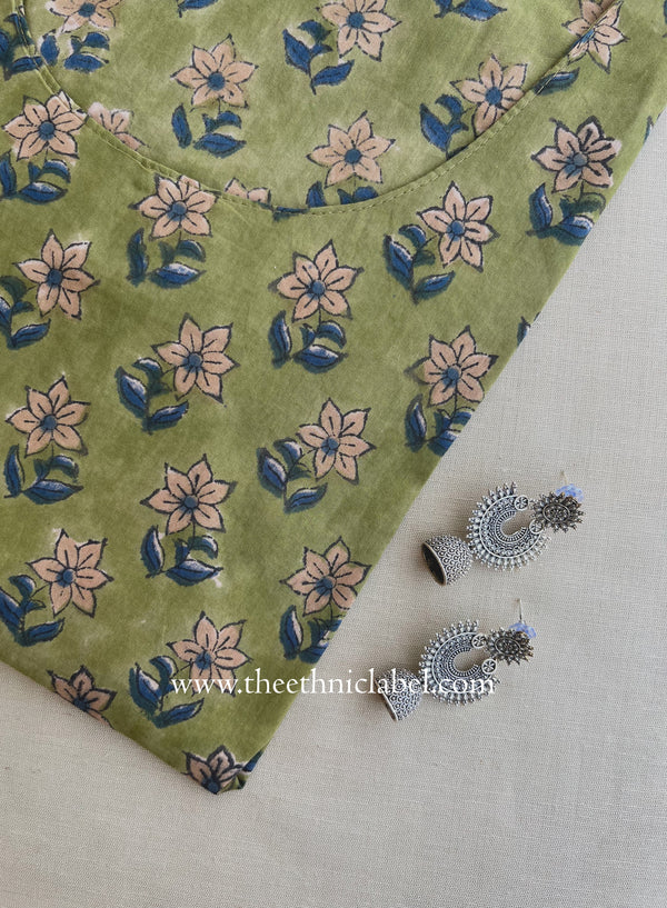 "Virasat" Hand Block Printed Green Cotton kurta