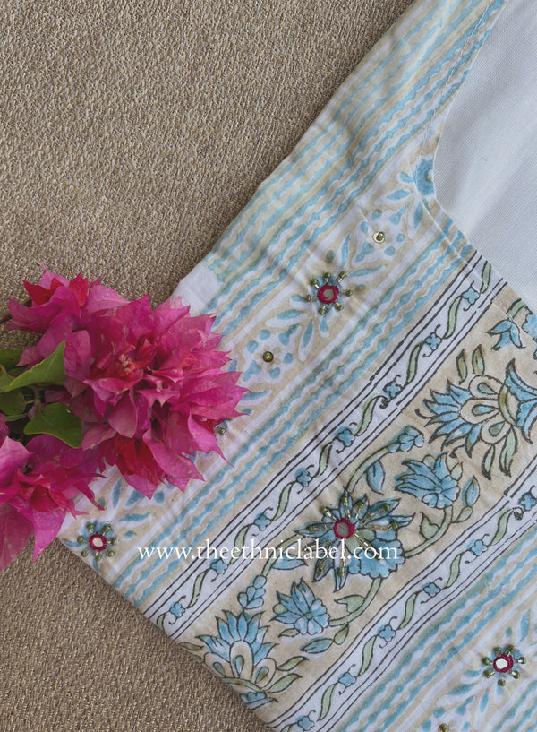 Mahal Printed Cream-Blue Cotton kurta