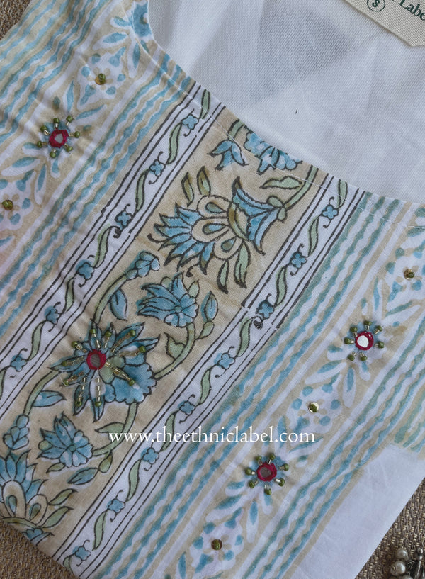 Mahal Printed Cream-Blue Cotton kurta