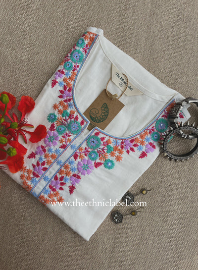 "Safar" Embroidered Cream Cotton kurta