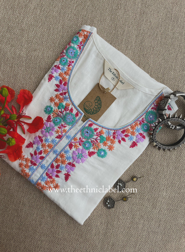 "Safar" Embroidered Cream Cotton kurta