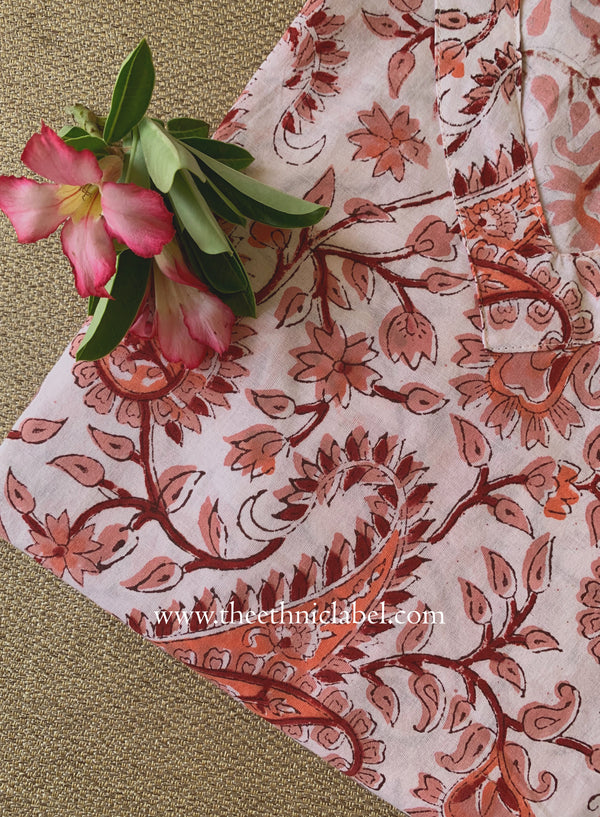 "Dharna" White Block Printed Cotton kurta - Big Size