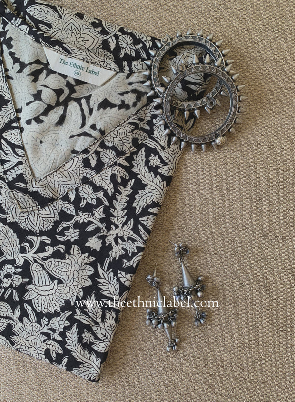 "Mehka" Black Block Printed Cotton kurta - Big Size