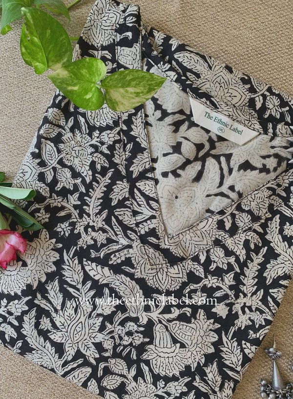 "Mehka" Black Block Printed Cotton kurta - Big Size