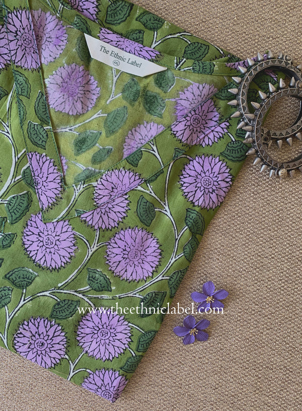 "Panna" Green Block Printed Cotton kurta - Big Size