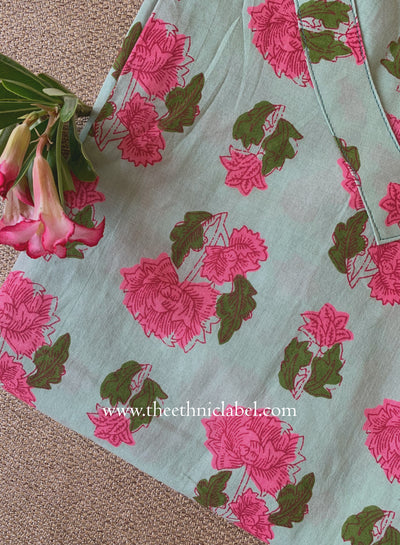 "Mahnoor" Green Block Printed Cotton kurta - Big Size