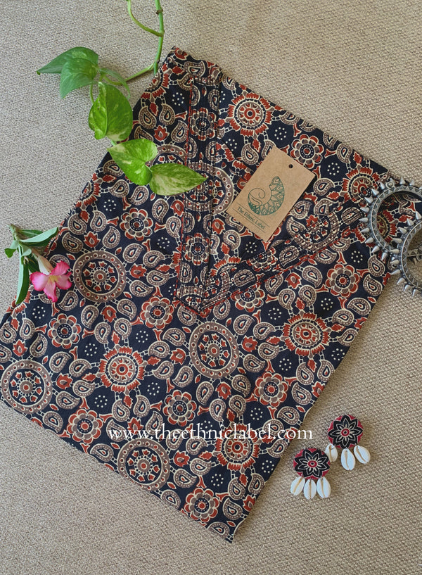 "Sulbha" Black Cotton kurta - Big Size