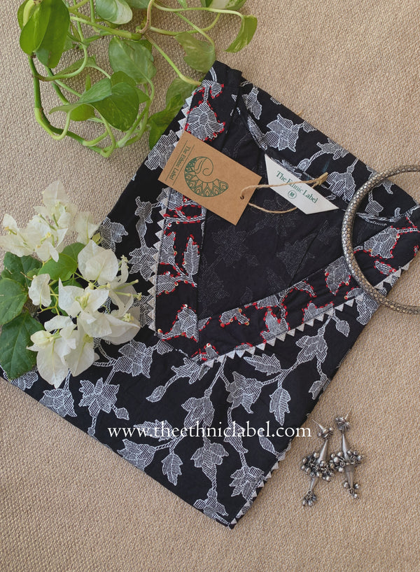 "Soumya" Laced Cotton kurta