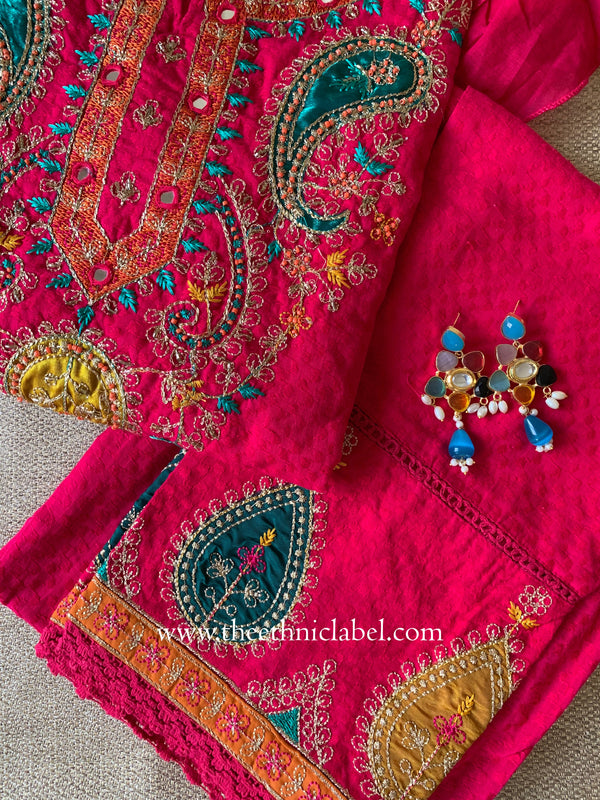 "Nayaab" Rani Cotton Kurta Set with Dupatta (3pc)
