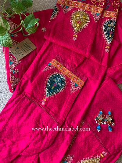 "Nayaab" Rani Cotton Kurta Set with Dupatta (3pc)