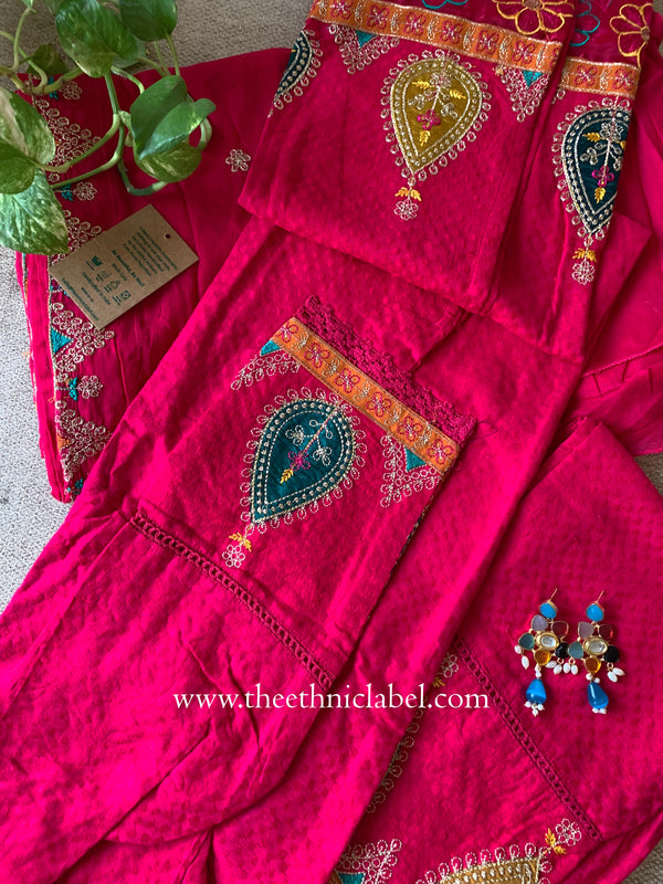 "Nayaab" Rani Cotton Kurta Set with Dupatta (3pc)