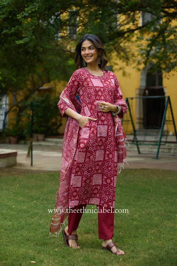 Chhaya Hand Block Printed Cotton kurta with with kota doria dupatta (2pc)